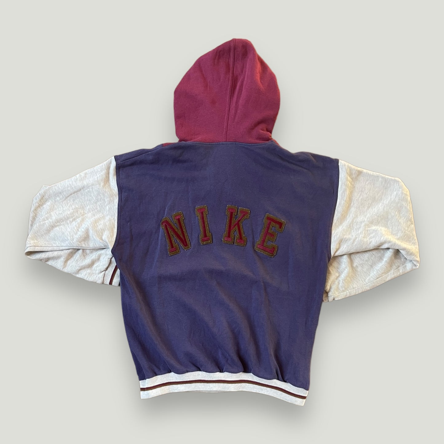 Nike Hoodie Vintage - Vintage Reborn