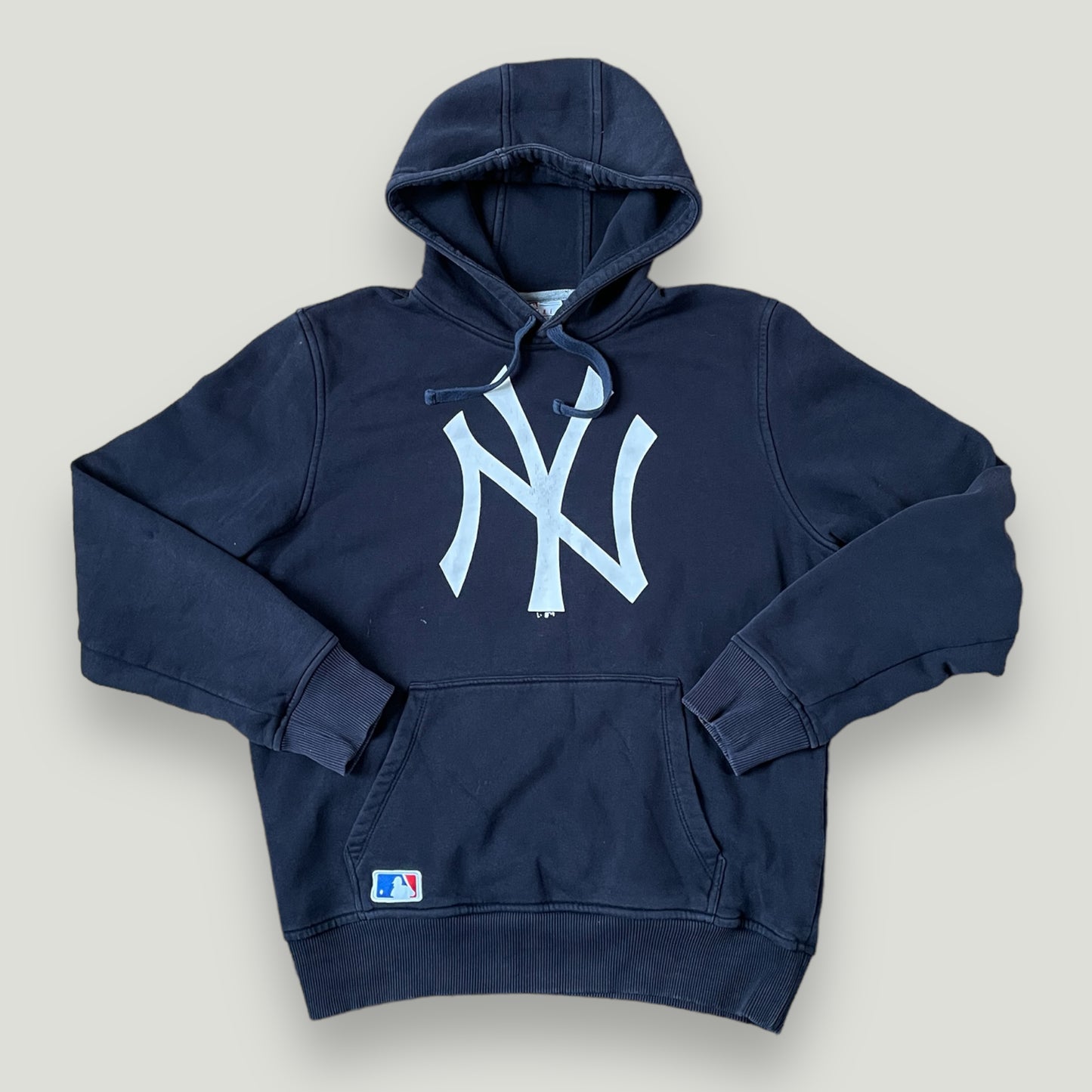 New York Yankees Hoodie - Vintage Reborn