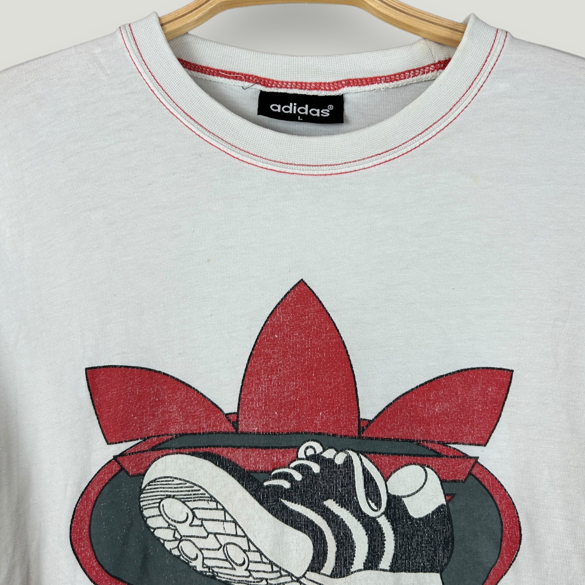 Vintage Adidas T-Shirt - Vintage Reborn