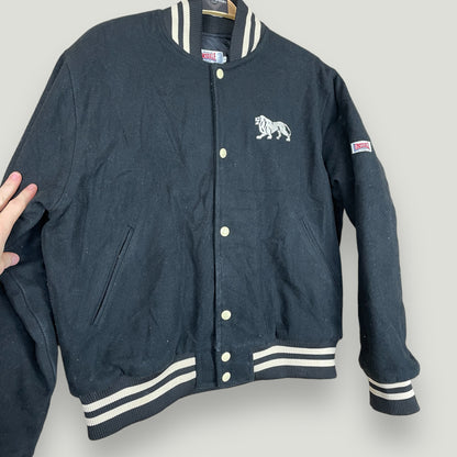 Lonsdale Bomberjacke mit Backprint - Vintage Reborn