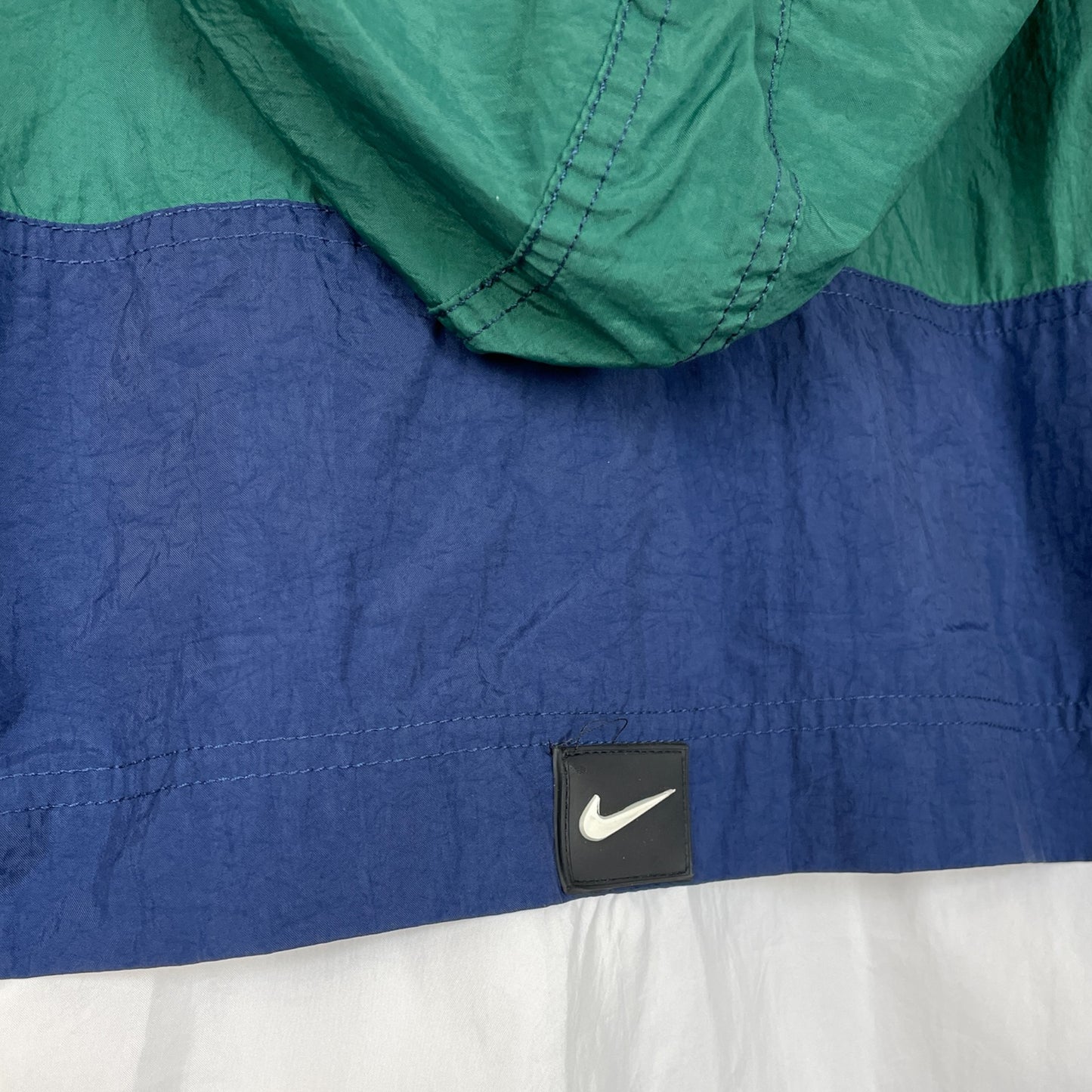 Nike Windbreaker Vintage - Vintage Reborn