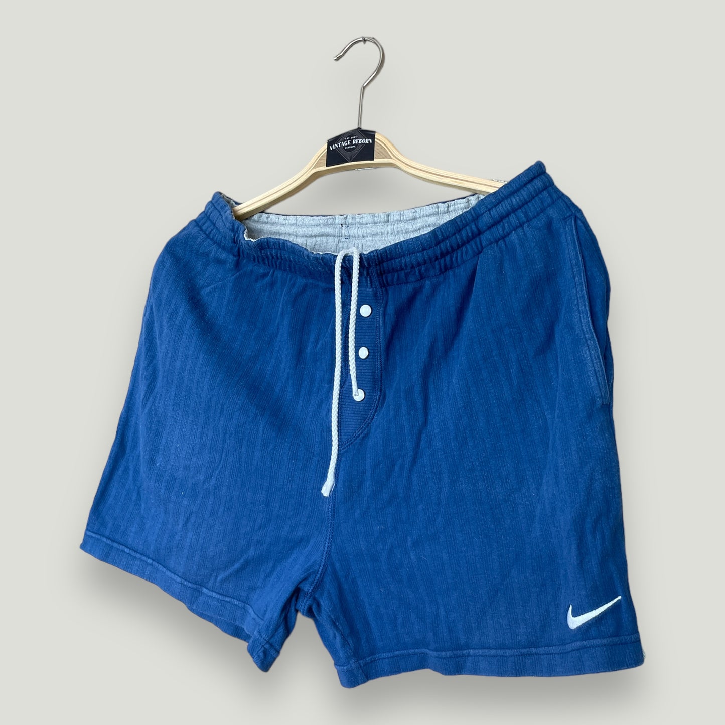 Nike Shorts Vintage - Vintage Reborn