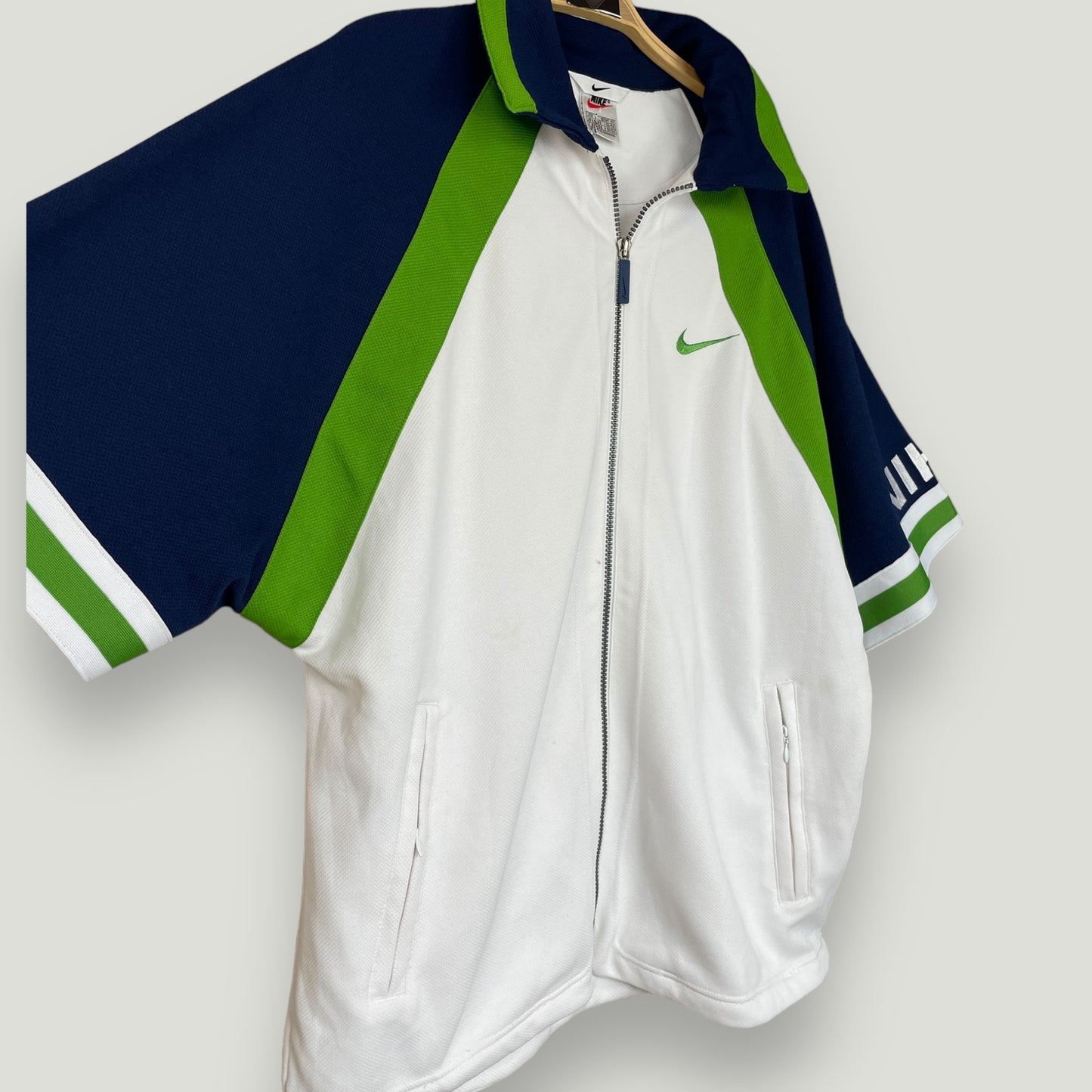 Nike Jacke kurzärmelig - Vintage Reborn