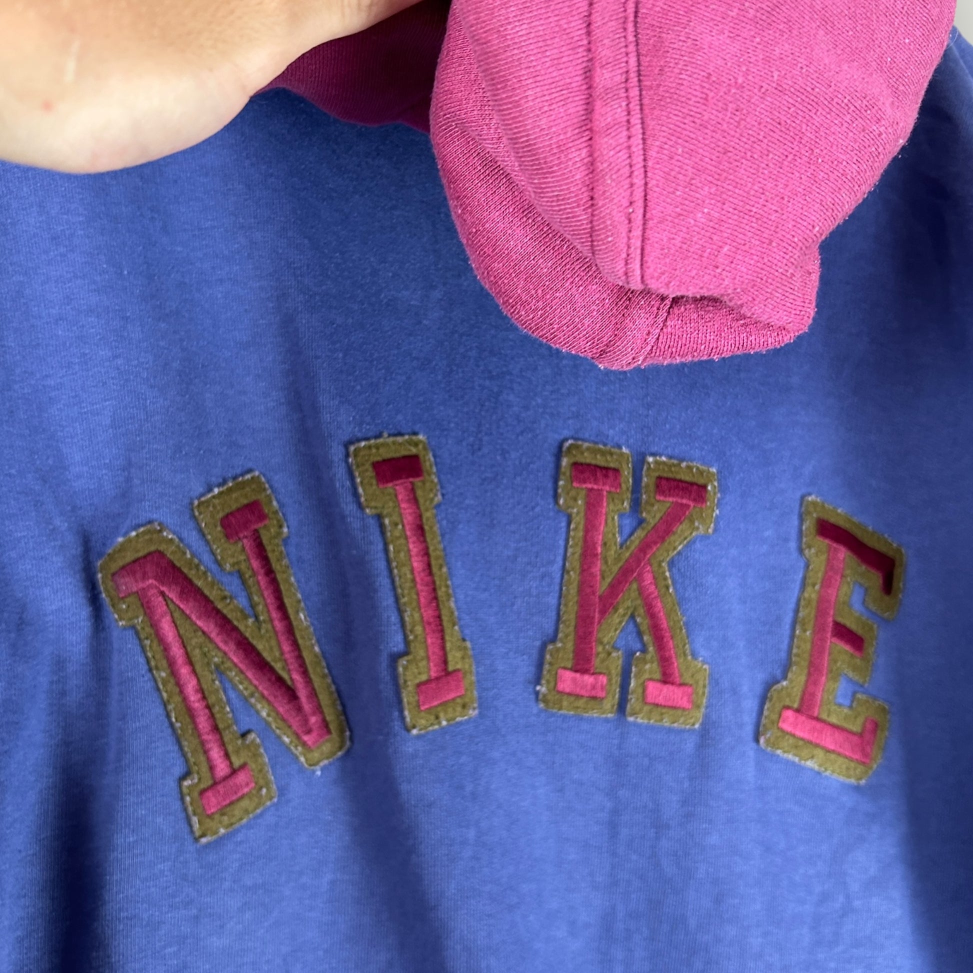 Nike Hoodie Vintage - Vintage Reborn