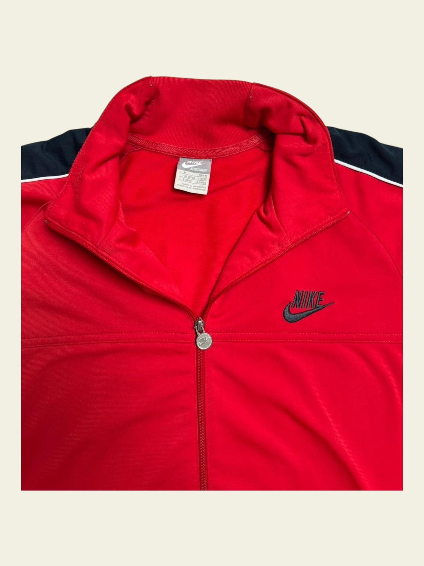 NIKE Trainingsjacke rot